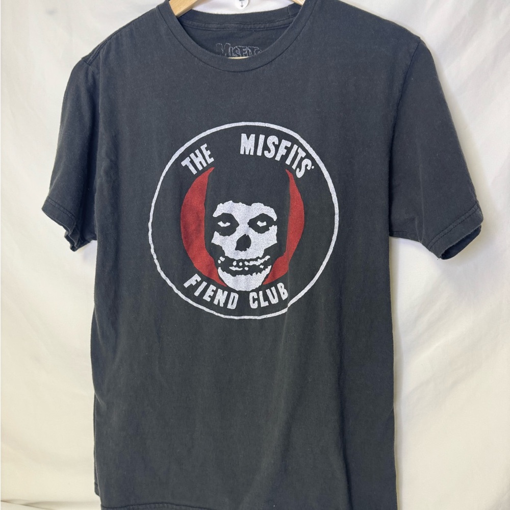 The Misfits Fiend Club Short Sleeve Tee - Black with Red Graphic - Picture 3 of 8